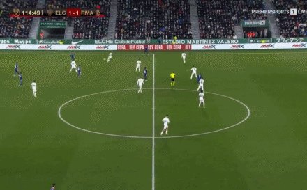 1642714936040051531.gif 乐鱼体育-【国王杯】伊斯科阿扎尔破门 皇马加时2比1胜埃尔切