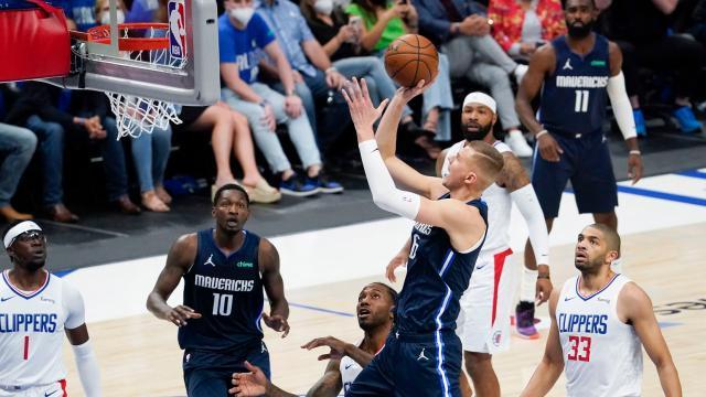 乐鱼体育-波神篮板数据不如坎帕佐！独行侠能否晋级他是关键