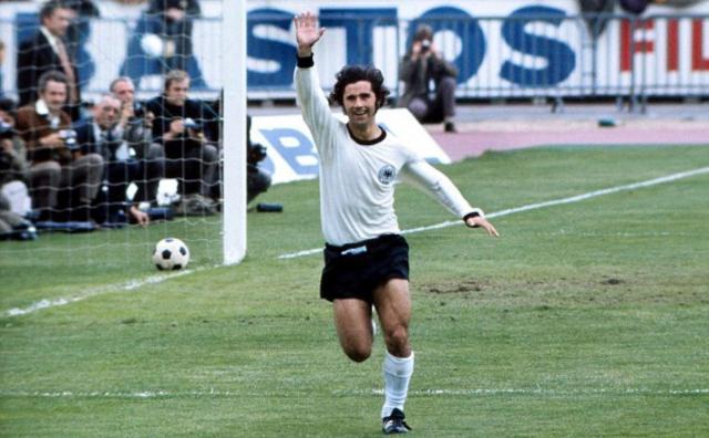 乐鱼体育官网-盖德·吉尼斯·穆勒③：28岁带着62场68球退出国家队